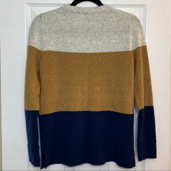 NWOT J. Crew Factory Crewneck Sweater - Picture 2 of 3
